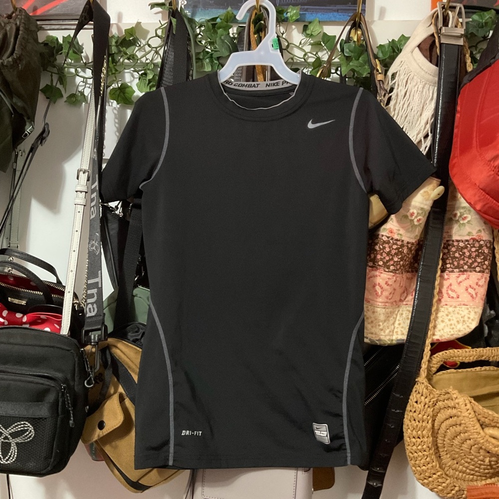 Nike Pro Combat